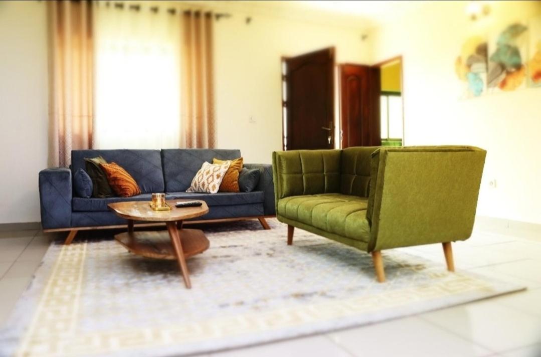 L'Oasis Verte ยาอุนเด ภายนอก รูปภาพ